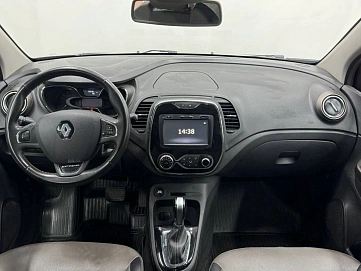Renault Kaptur, 2018г, передний привод, вариатор