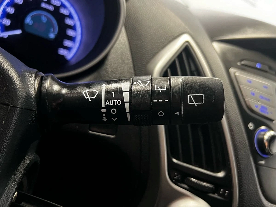 Hyundai ix35, 2012г., передний привод, механика