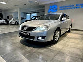 Renault Latitude, 2010г., передний привод, вариатор