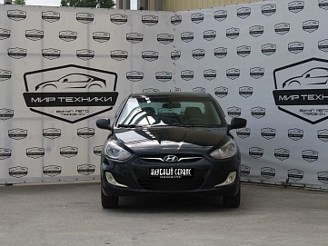 Hyundai Solaris, 2012г, передний привод, механика