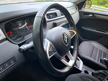 Renault Arkana, 2021г., передний привод, вариатор