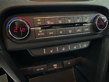 Kia Ceed, 2020г, передний привод, автомат