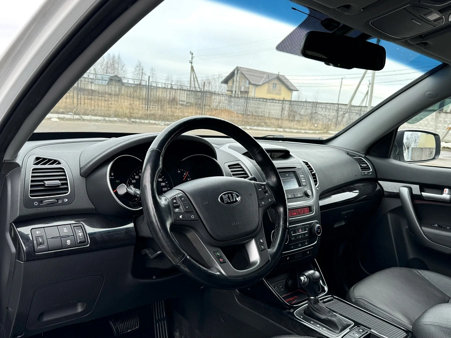 Kia Sorento, 2018г., полный привод, автомат