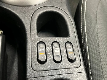 Nissan Qashqai, 2011г, передний привод, механика