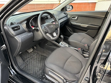 Kia Rio, 2015г, передний привод, автомат