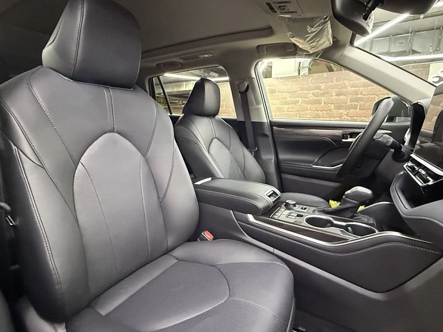 Toyota Highlander, 2026г., полный привод, автомат