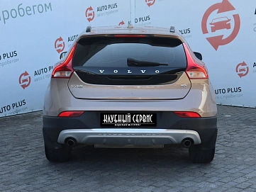 Volvo , 2014г., передний привод, автомат