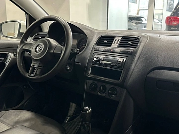 Volkswagen Polo, 2012г, передний привод, механика