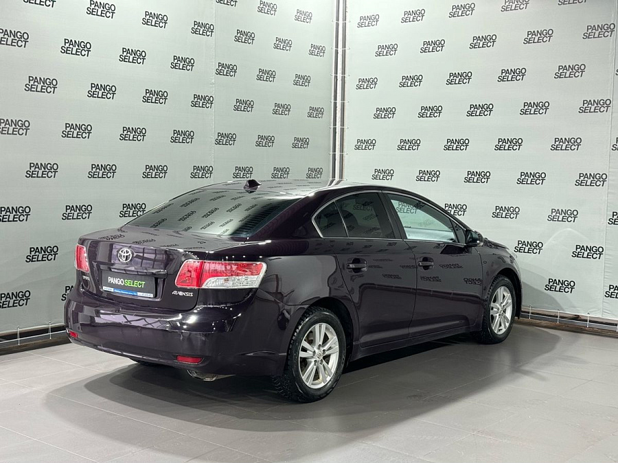 Toyota , 2009г., передний привод, механика