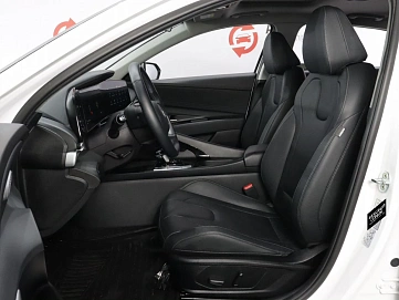 Hyundai Elantra, 2023г, передний привод, вариатор