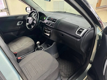 Skoda Fabia, 2009г, передний привод, механика