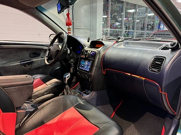 Mitsubishi Carisma, 1998г, передний привод, механика