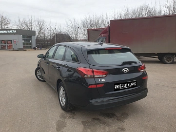Hyundai i30, 2023г, передний привод, автомат