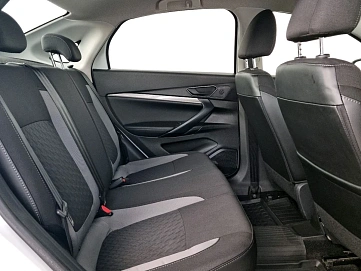 Lada (ВАЗ) Vesta, 2023г, передний привод, механика