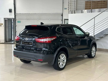 Nissan Qashqai, 2018г, передний привод, вариатор