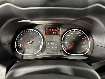 Renault Duster, 2013г, полный привод, механика