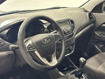 Lada (ВАЗ) Vesta, 2019г, передний привод, механика