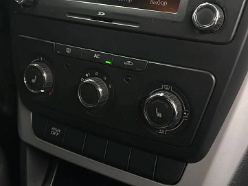 Skoda Yeti, 2011г, передний привод, механика