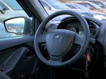 Lada (ВАЗ) Granta, 2019г, передний привод, механика