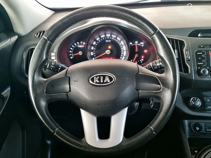 Kia Sportage, 2010г., передний привод, механика