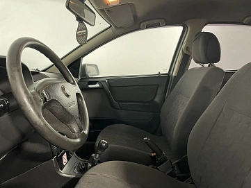 Opel Astra, 2003г, передний привод, механика