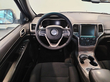 Jeep Grand Cherokee, 2013г, передний привод, автомат