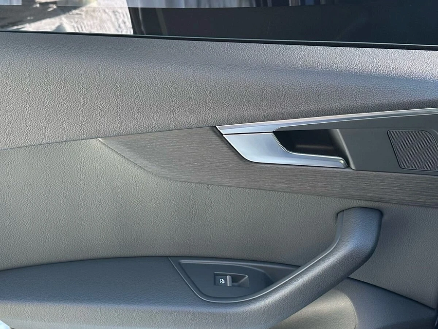 Audi A5, 2019г., передний привод, робот