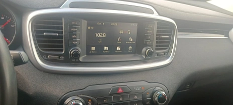 Kia Sorento, 2018г, полный привод, автомат
