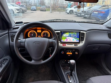Kia Rio, 2009г, передний привод, автомат