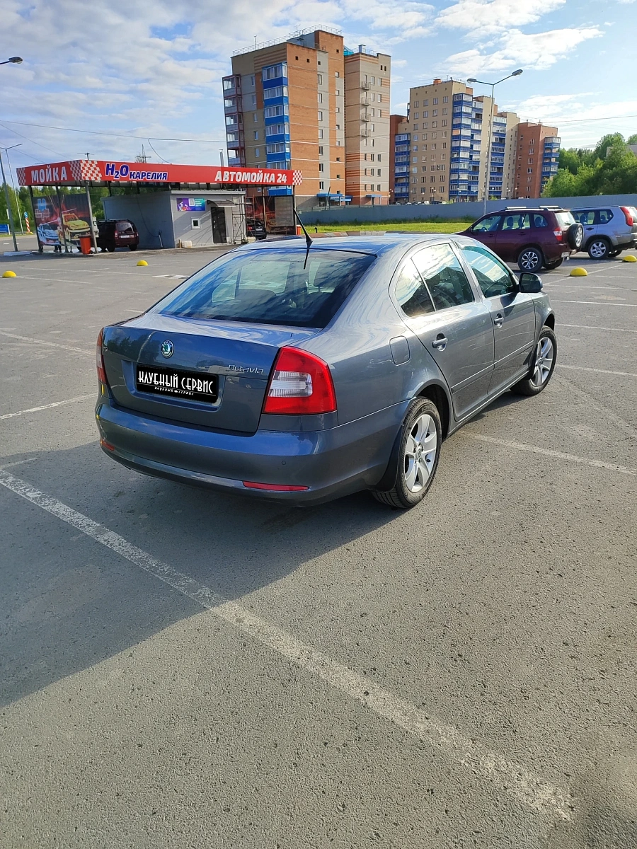 Skoda Octavia, 2011г., передний привод, робот
