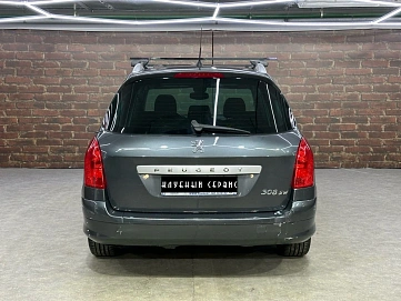 Peugeot 308, 2008г, передний привод, автомат