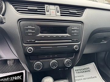 Skoda Octavia, 2014г, передний привод, механика