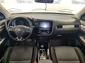 Mitsubishi Outlander, 2018г., передний привод, автомат
