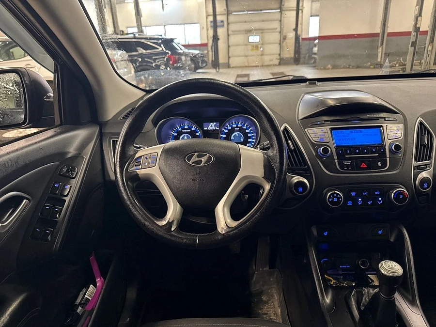 Hyundai ix35, 2011г., передний привод, механика