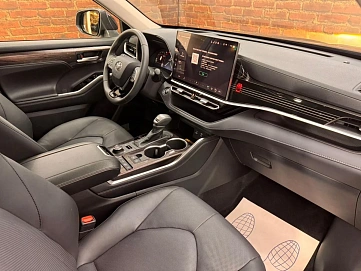 Toyota Highlander, 2026г, полный привод, автомат