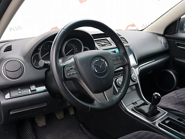 Mazda 6, 2007г, передний привод, механика