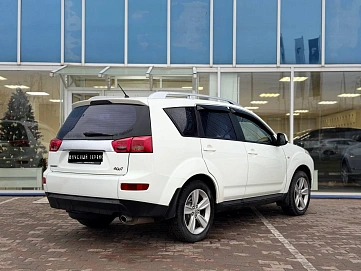 Peugeot 4007, 2011г, полный привод, вариатор