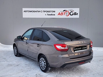 Lada (ВАЗ) Granta, 2020г, передний привод, механика