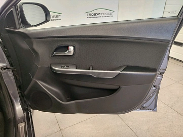 Kia Rio, 2015г, передний привод, механика