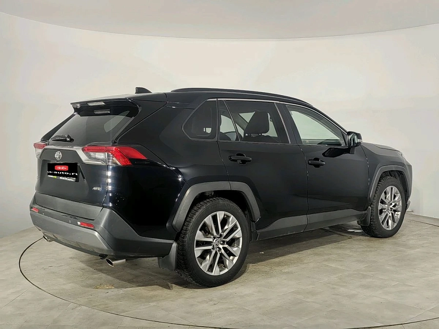 Toyota RAV4, 2021г., полный привод, автомат