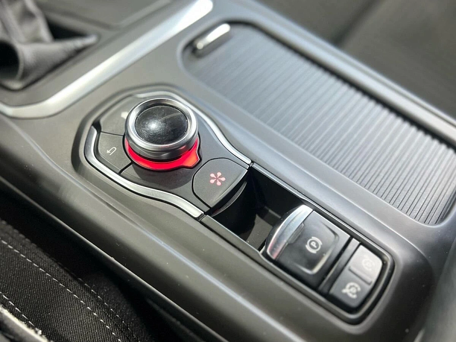 Renault Talisman, 2017г., передний привод, робот