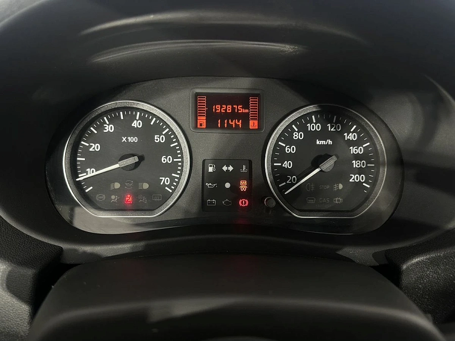 Nissan Almera, 2018г., передний привод, механика