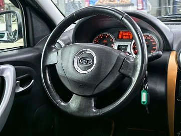 Lada (ВАЗ) , 2018г., передний привод, механика