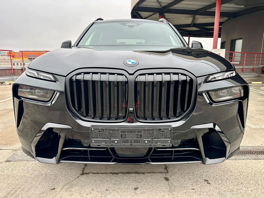 BMW X7, 2024г., полный привод, автомат