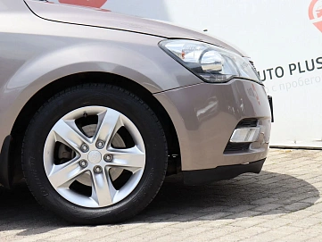 Kia Ceed, 2011г, передний привод, автомат