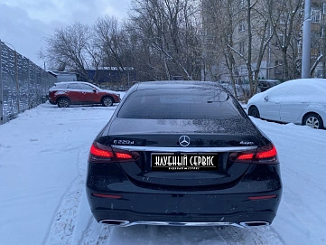 Mercedes-Benz E-Класс, 2020г, полный привод, автомат