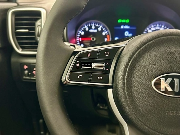 Kia Sportage, 2021г, полный привод, автомат