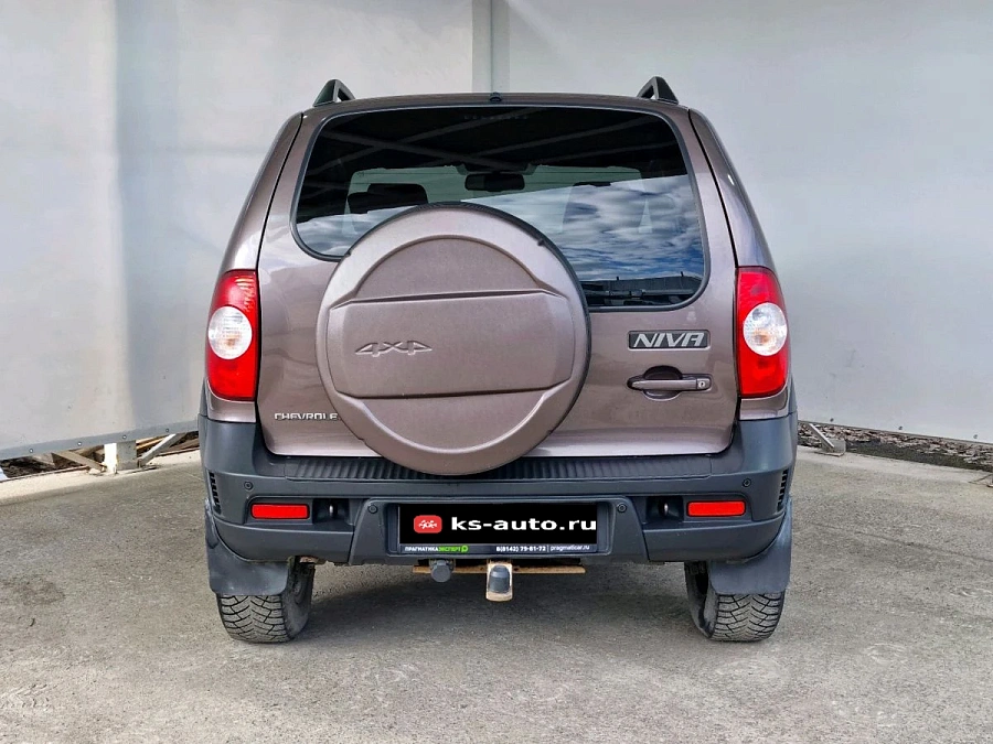 Chevrolet Niva, 2018г., полный привод, механика