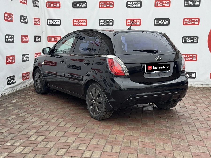 Kia Rio, 2010г., передний привод, механика