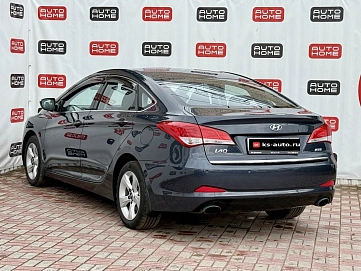 Hyundai i40, 2014г., передний привод, автомат